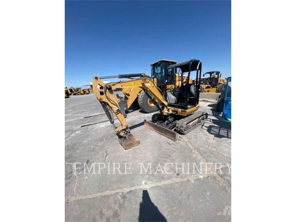CAT 302.7D CR Bandgrävare