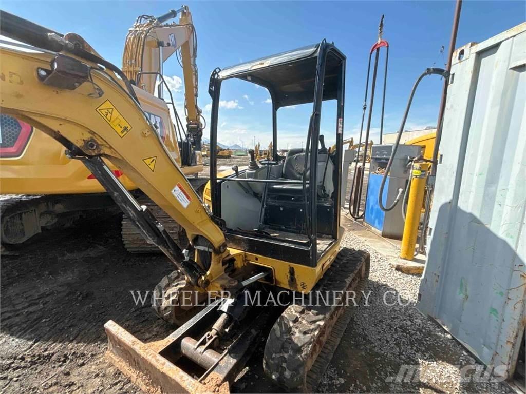 CAT 302.7DC1TH Bandgrävare