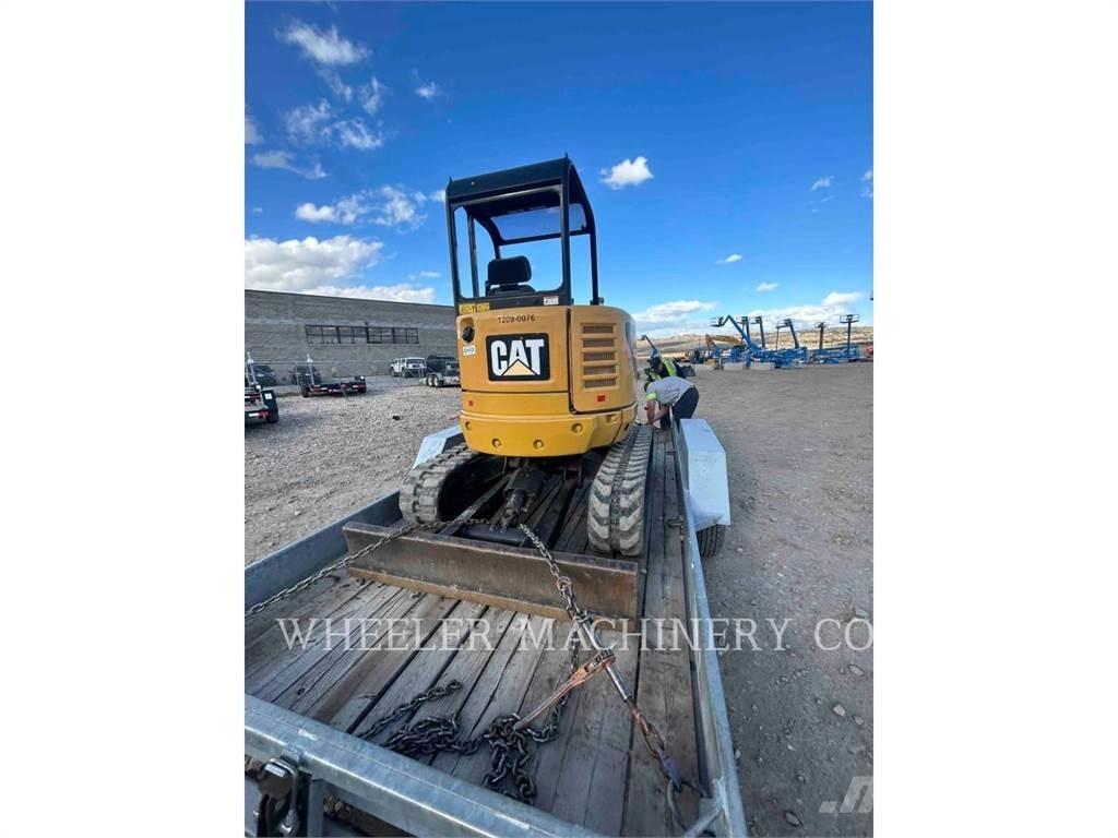 CAT 302.7DC1TH Bandgrävare