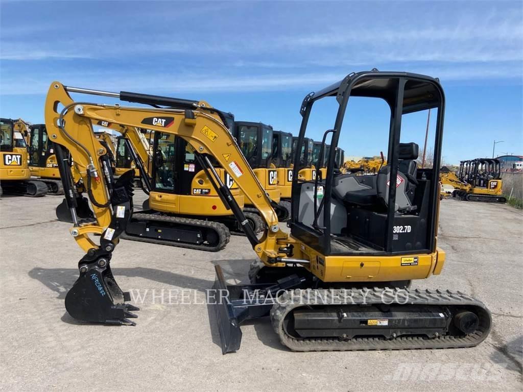 CAT 302.7DC1TH Bandgrävare