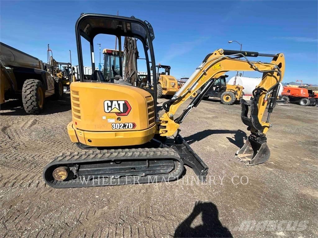 CAT 302.7DC1TH Bandgrävare