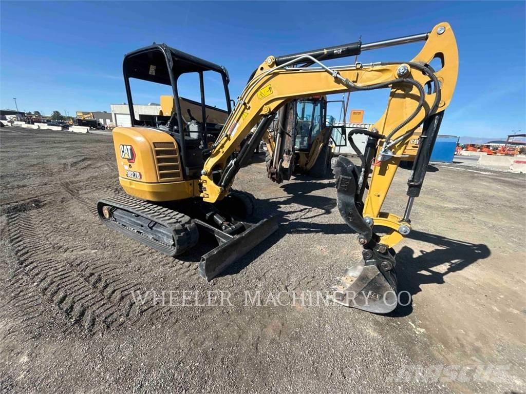 CAT 302.7DC1TH Bandgrävare