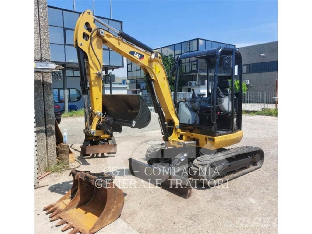 CAT 302.7DCR Bandgrävare