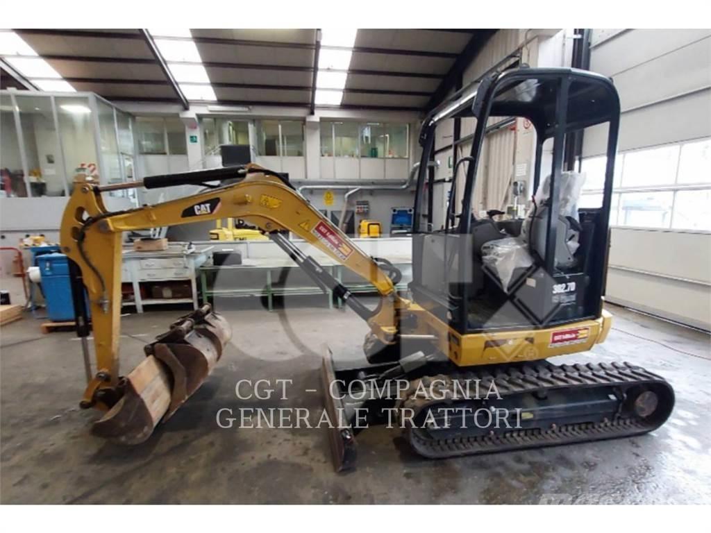 CAT 302.7DCR Bandgrävare