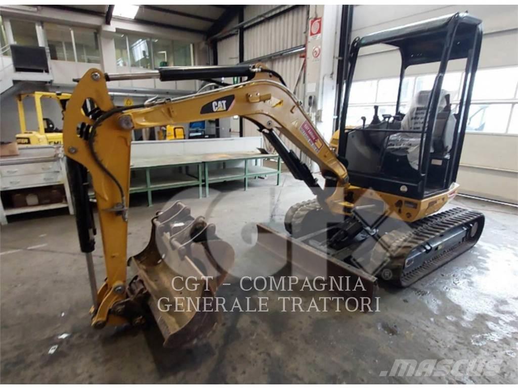 CAT 302.7DCR Bandgrävare