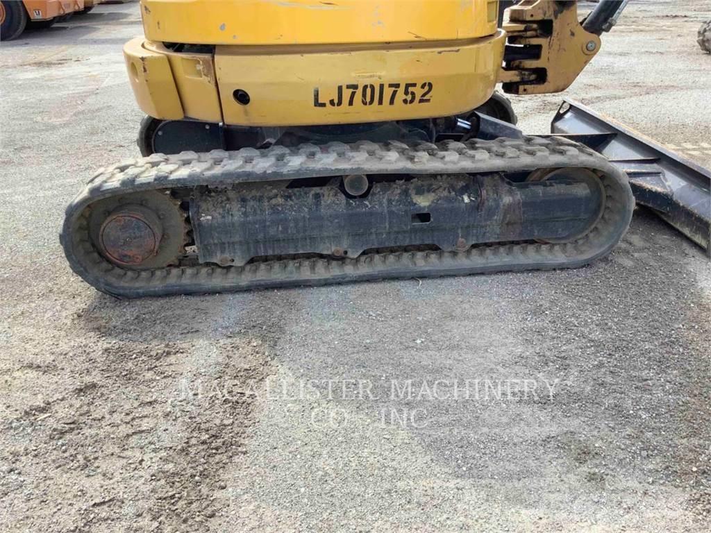 CAT 302.7DCR Bandgrävare