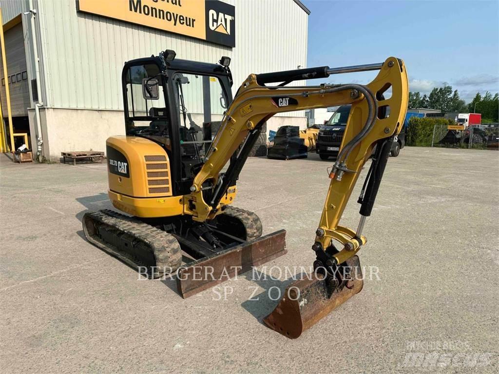 CAT 302.7DCR Bandgrävare