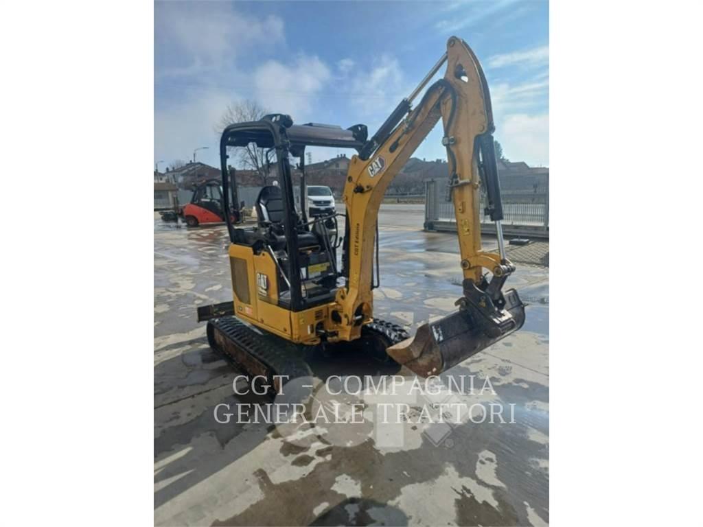 CAT 302 CR Bandgrävare
