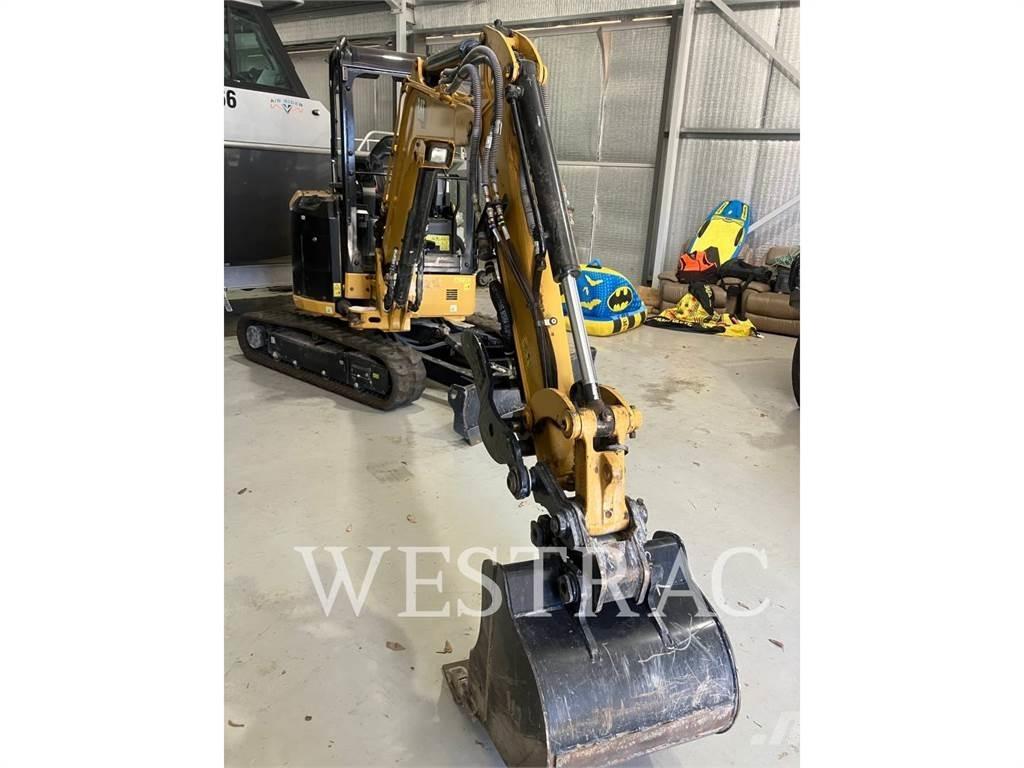 CAT 303 Minigrävare < 7t