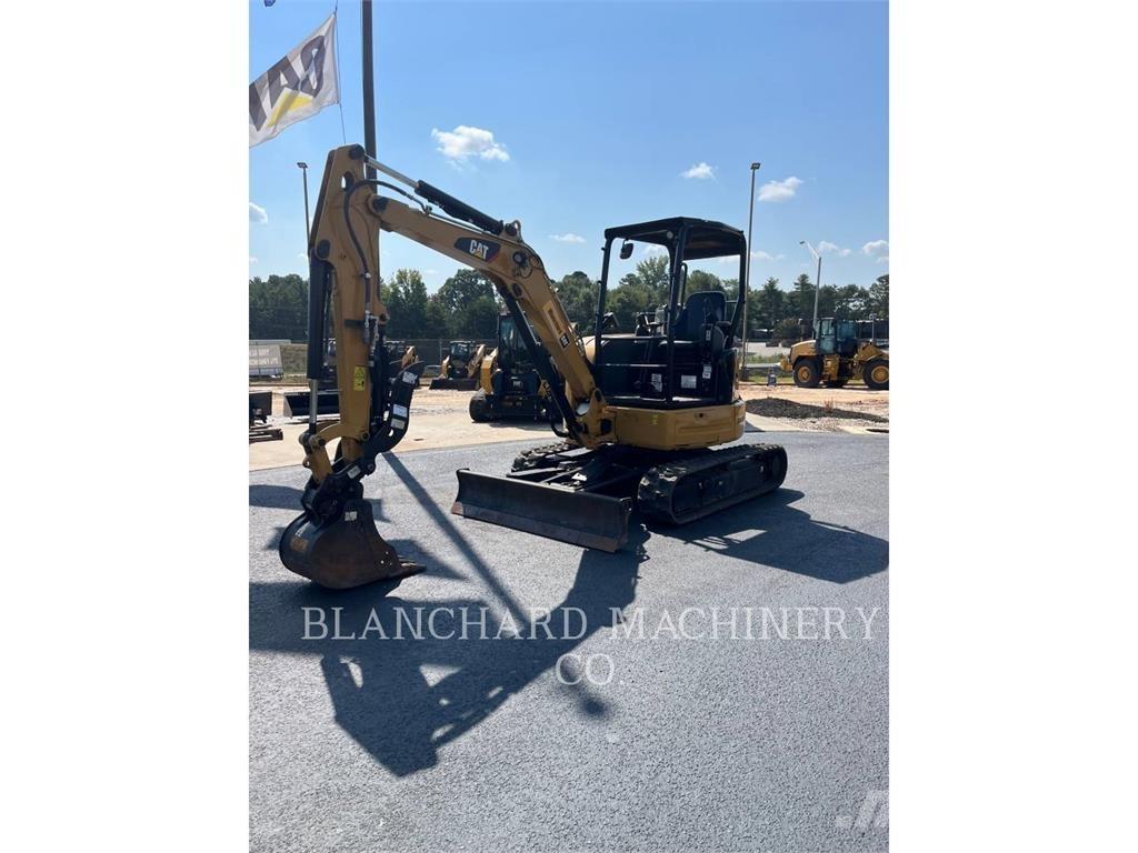 CAT 303.5E2 Bandgrävare