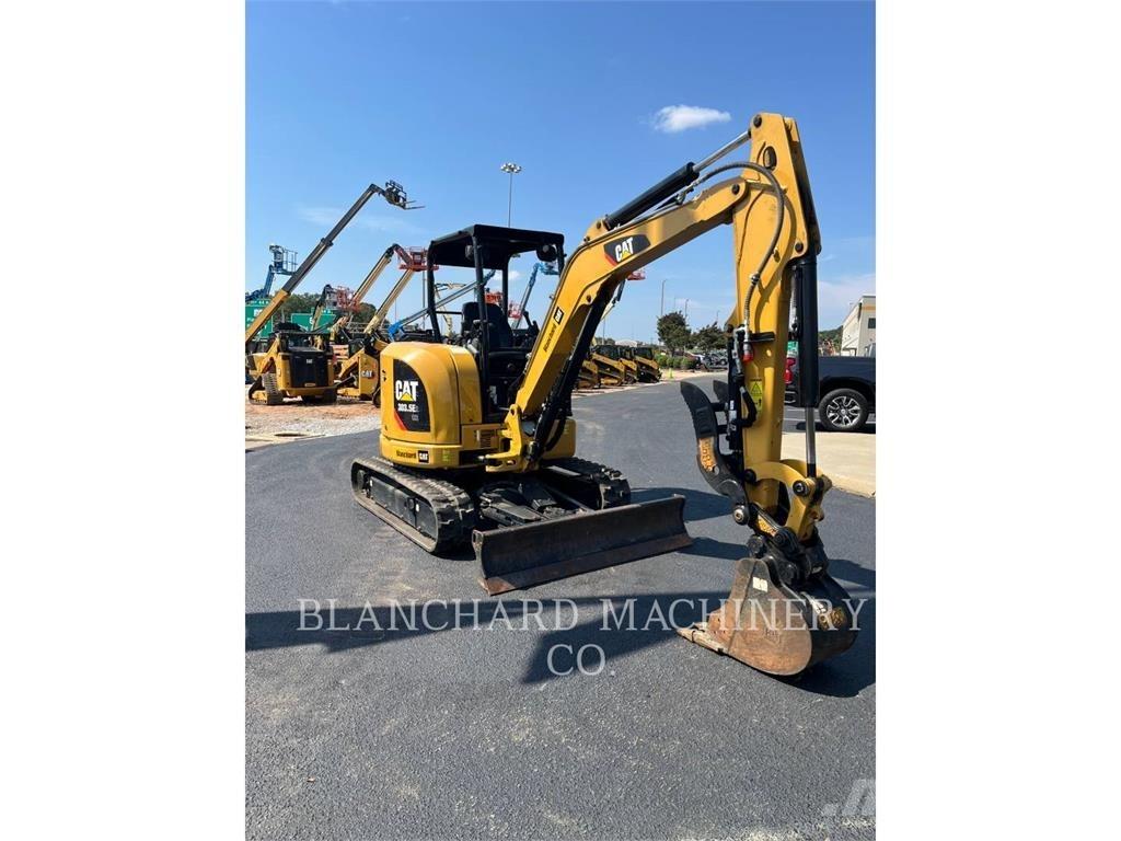 CAT 303.5E2 Bandgrävare