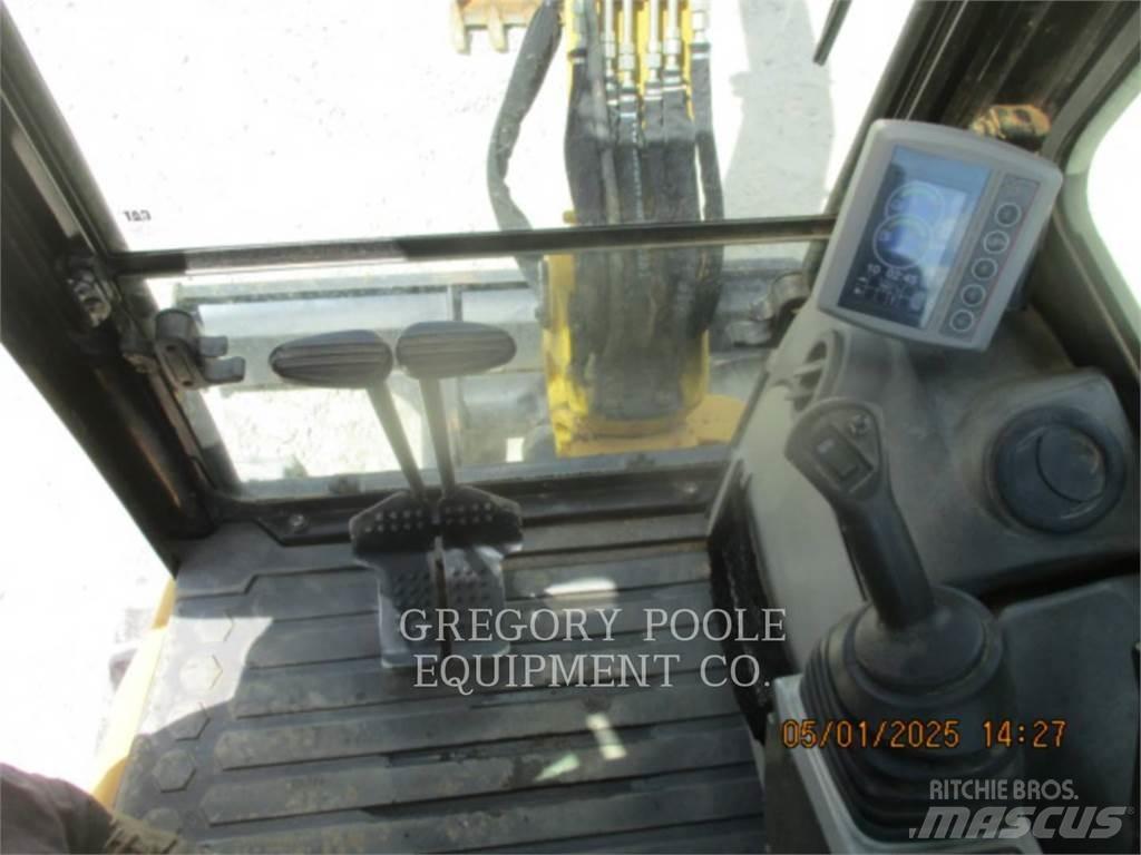 CAT 303.5E2CR Bandgrävare