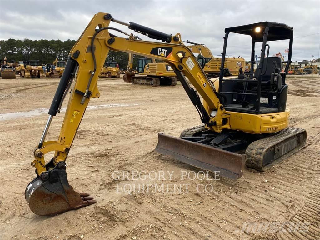 CAT 303.5E2CR Bandgrävare