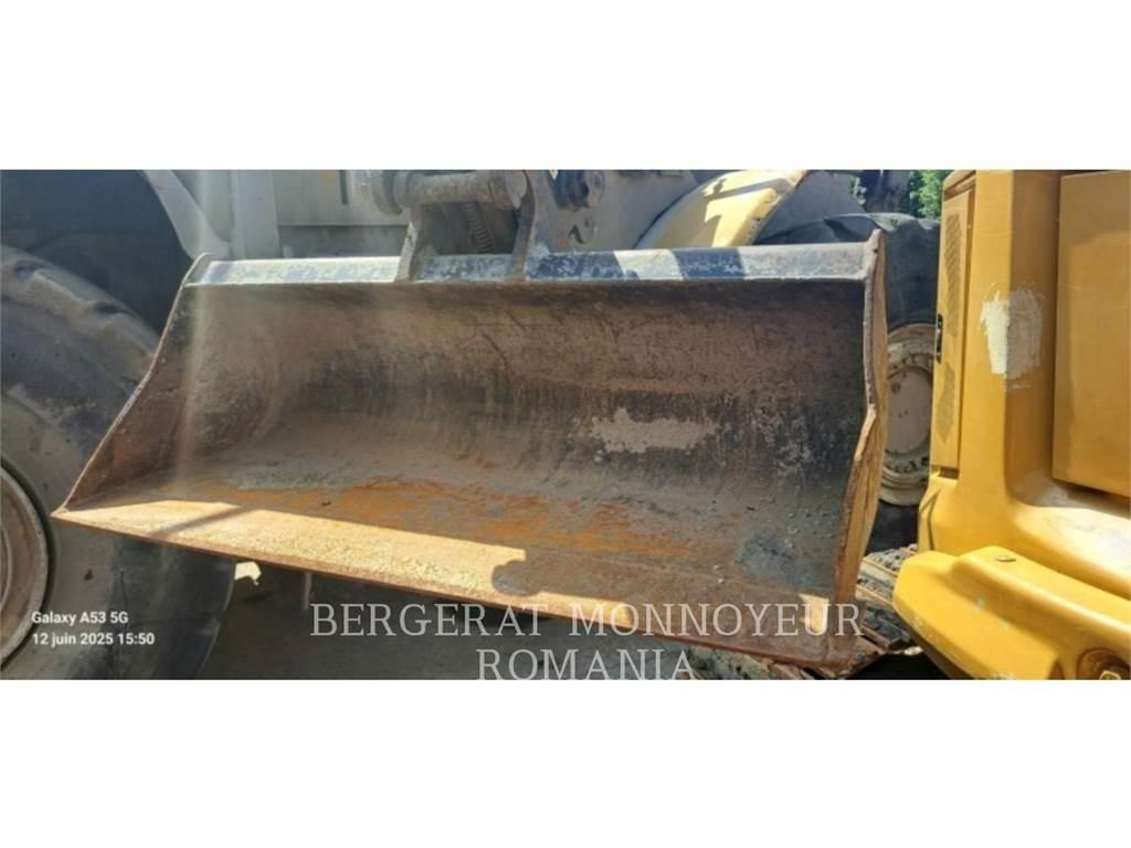 CAT 303.5E2CR Bandgrävare