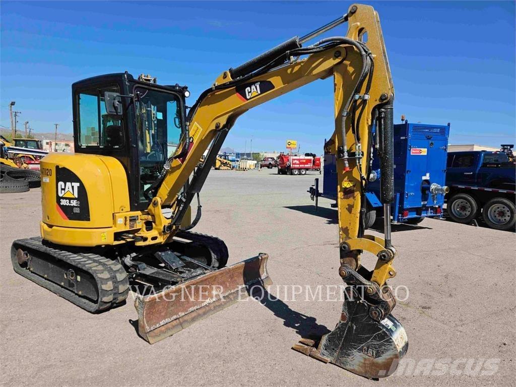 CAT 303.5E2CR Bandgrävare