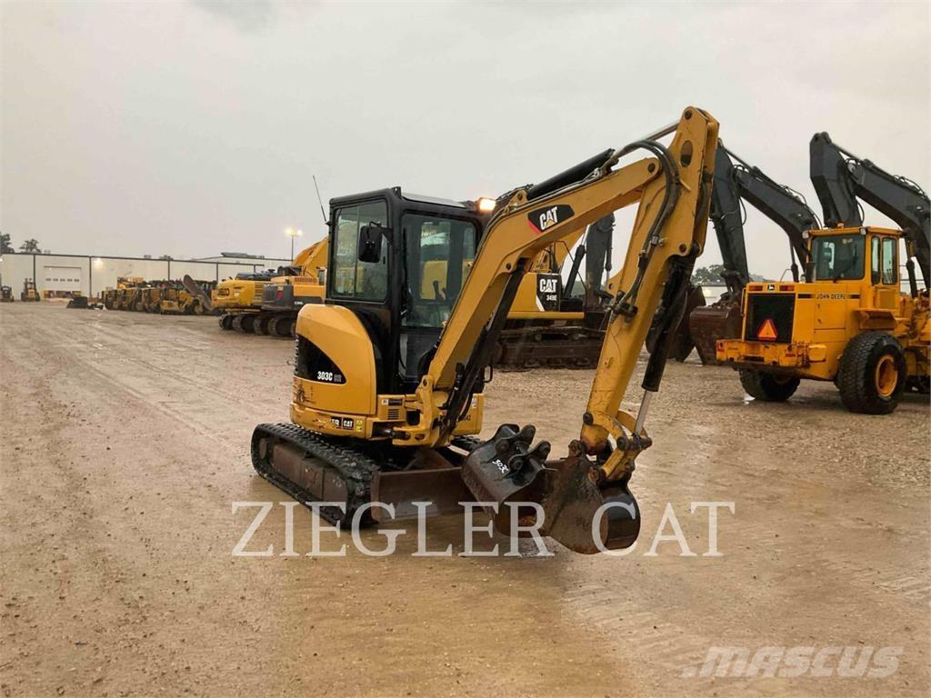 CAT 303C Bandgrävare
