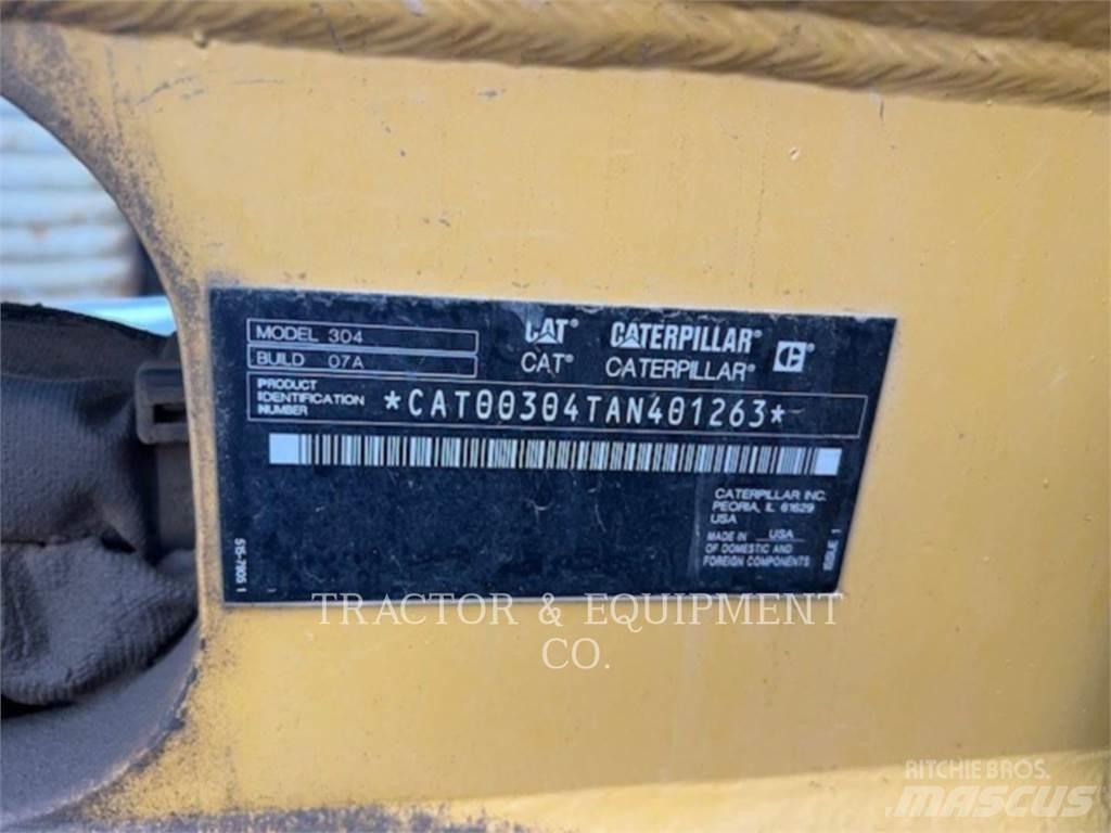 CAT 304 CRCB Bandgrävare