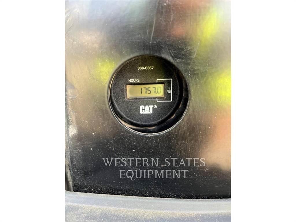 CAT 304E2 Bandgrävare