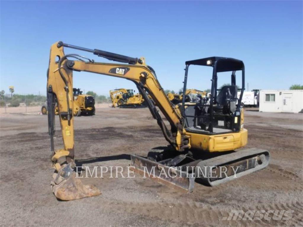 CAT 304E2 Bandgrävare