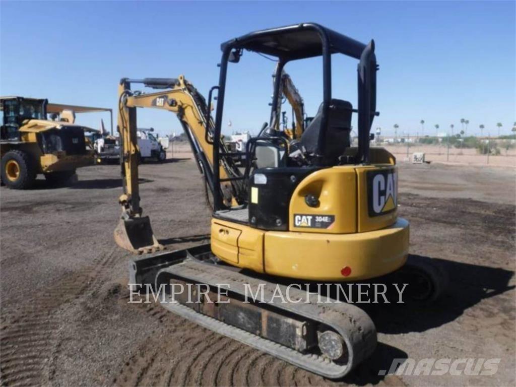CAT 304E2 Bandgrävare