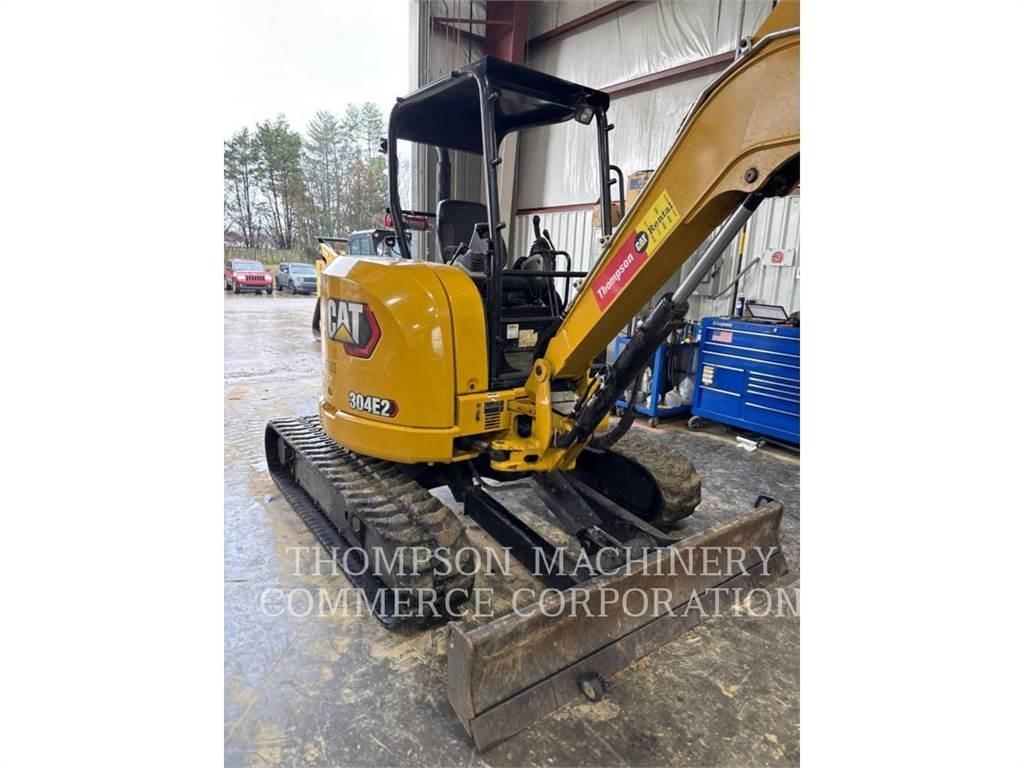 CAT 304E2 Bandgrävare