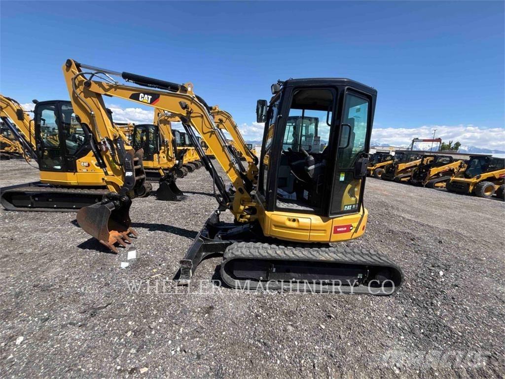 CAT 304E2 C3TH Bandgrävare