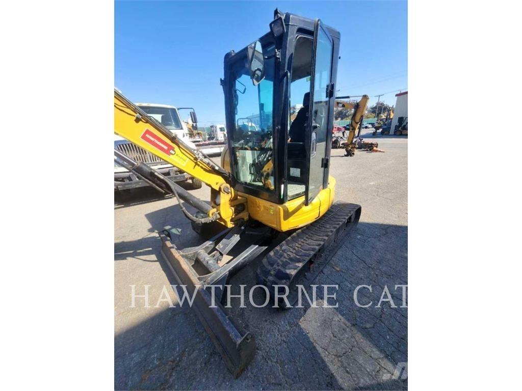CAT 304E2 CAB Bandgrävare