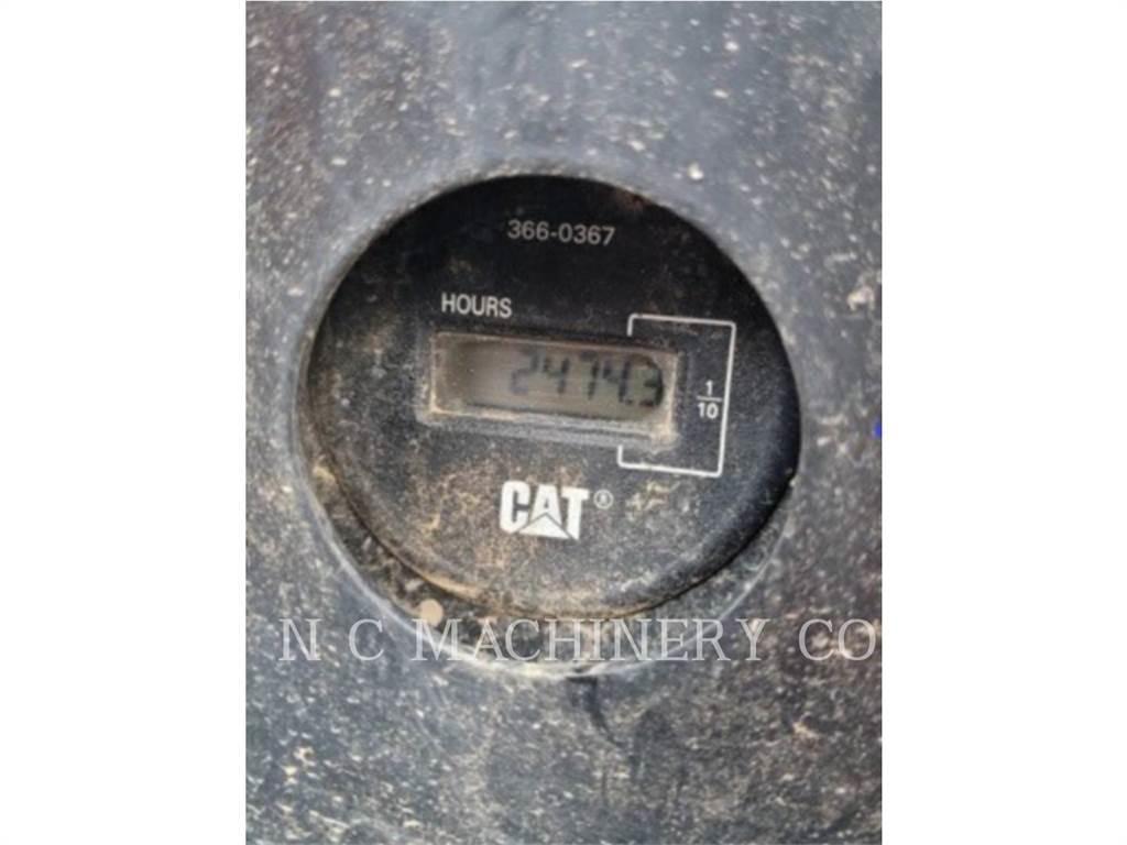 CAT 304E2 CRCB Bandgrävare