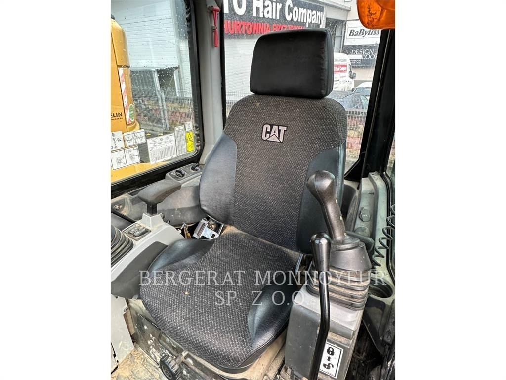 CAT 304E2CR Bandgrävare