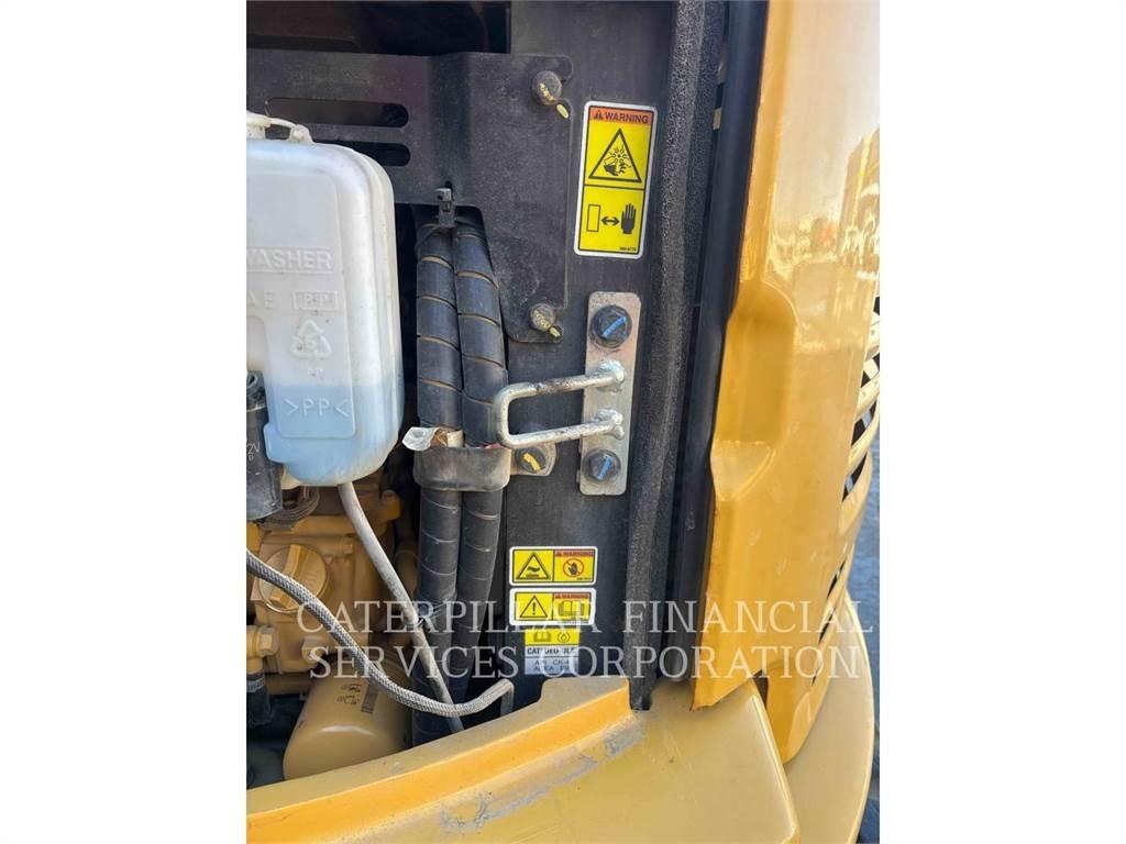 CAT 304E2CR Bandgrävare
