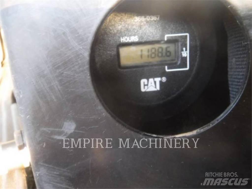 CAT 304E2CR Bandgrävare