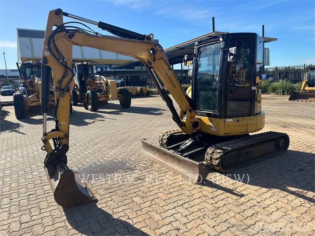 CAT 304E2CR Bandgrävare