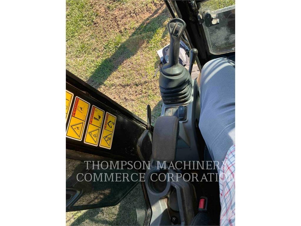 CAT 304E2CR Bandgrävare