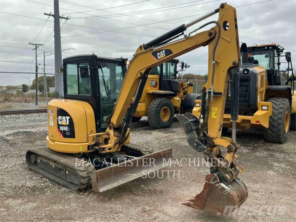 CAT 304E2CR Bandgrävare