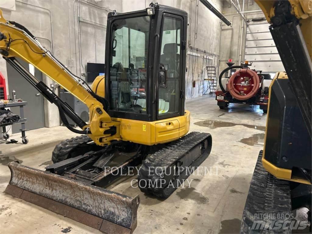 CAT 304E2LC Bandgrävare