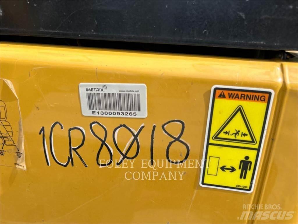 CAT 304E2LC Bandgrävare