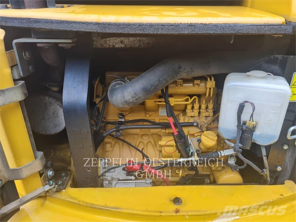 CAT 305.5E2CR Bandgrävare