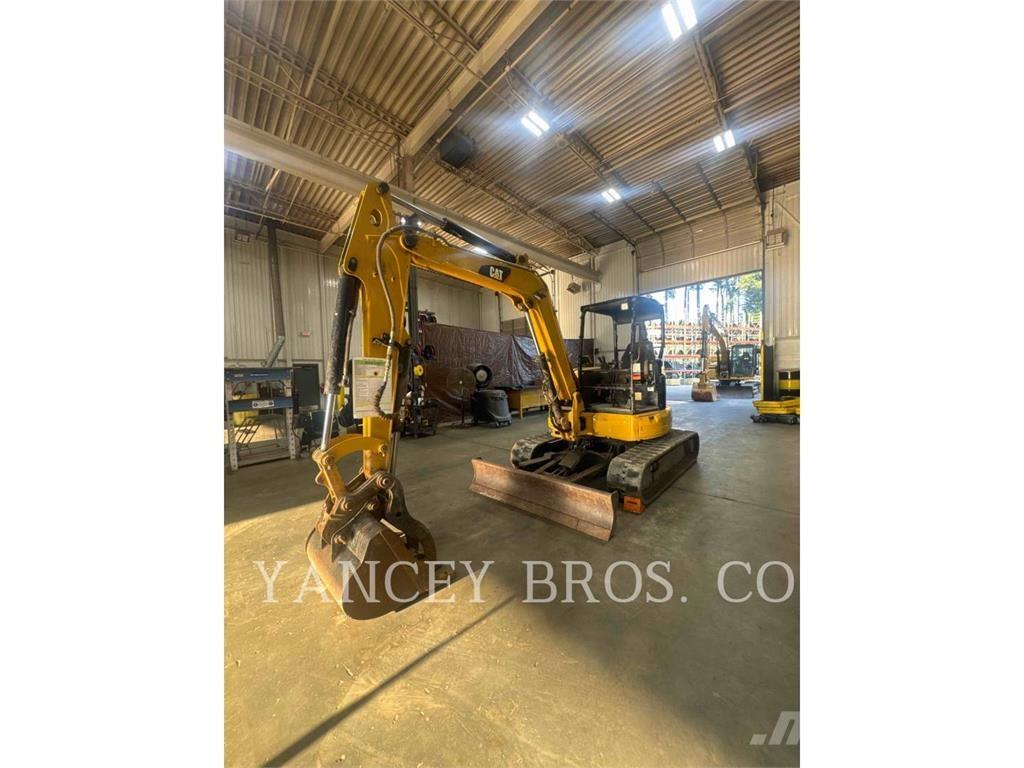 CAT 305.5E2CR Bandgrävare