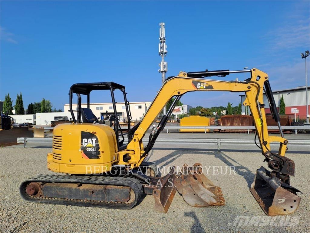 CAT 305E2 Bandgrävare
