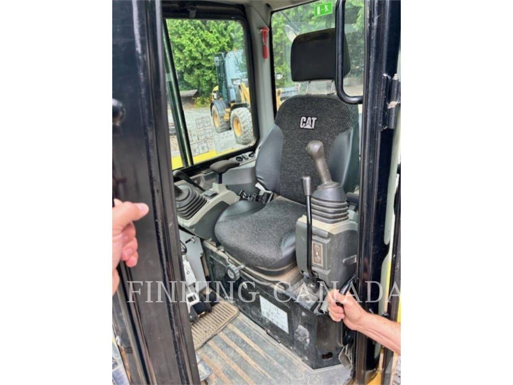 CAT 305E2 Bandgrävare