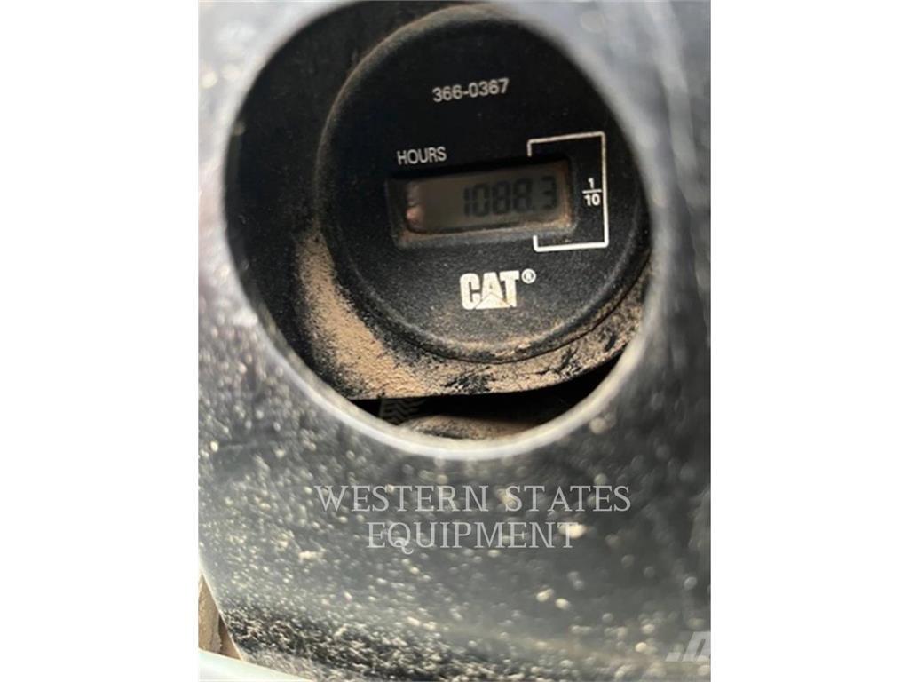 CAT 305E2 Bandgrävare