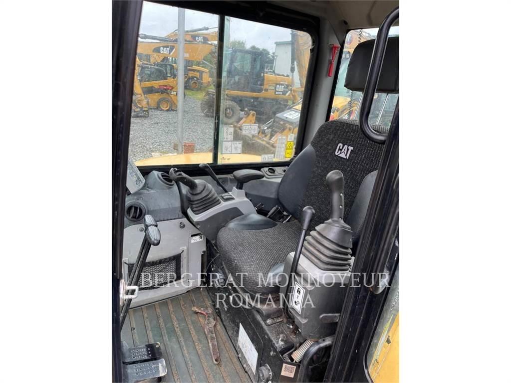 CAT 305E2CR Bandgrävare