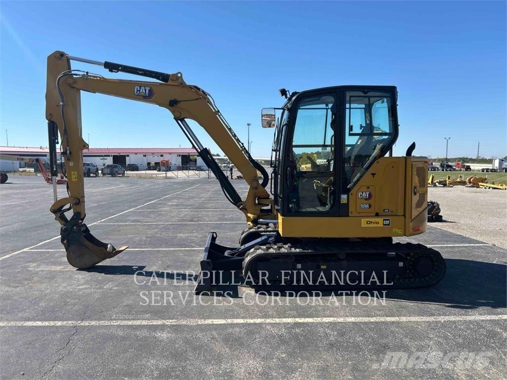 CAT 30607CR Bandgrävare