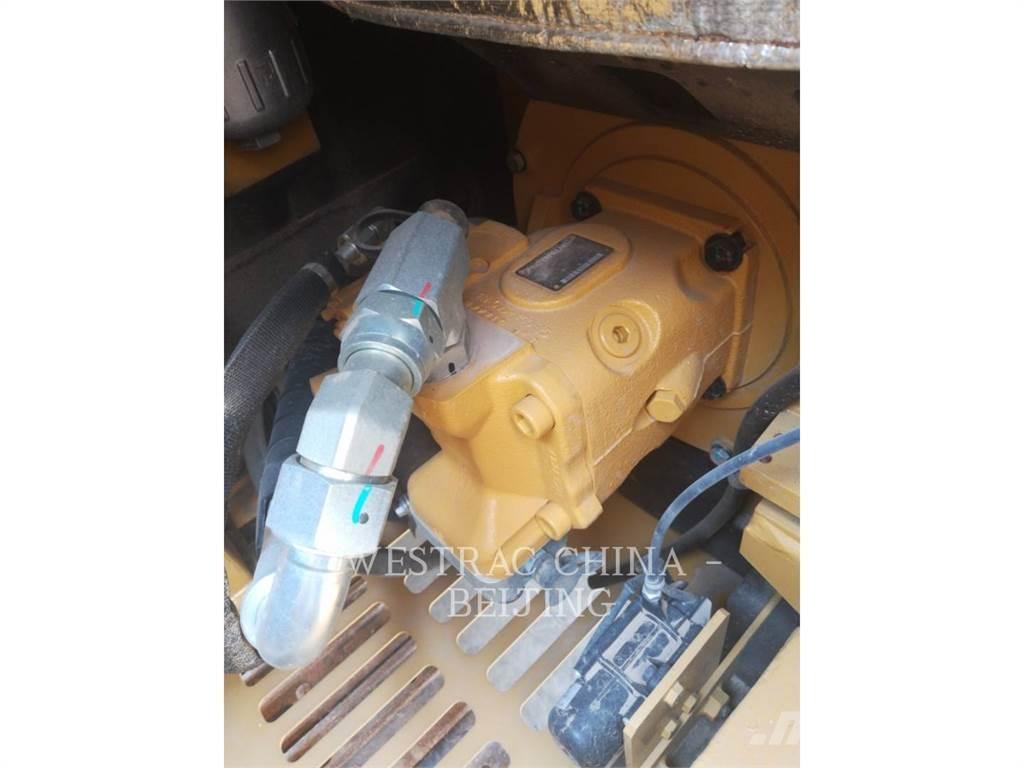 CAT 306E2 Bandgrävare