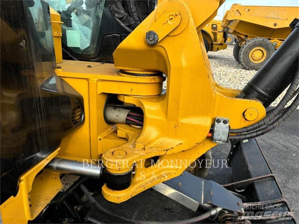 CAT 308 Bandgrävare