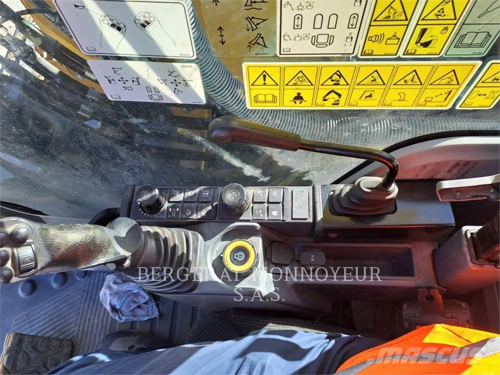 CAT 315 Bandgrävare