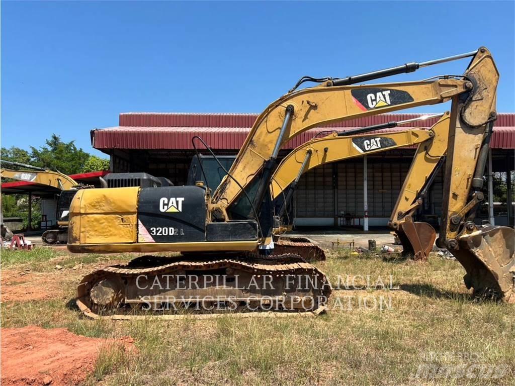CAT 318D2L Bandgrävare