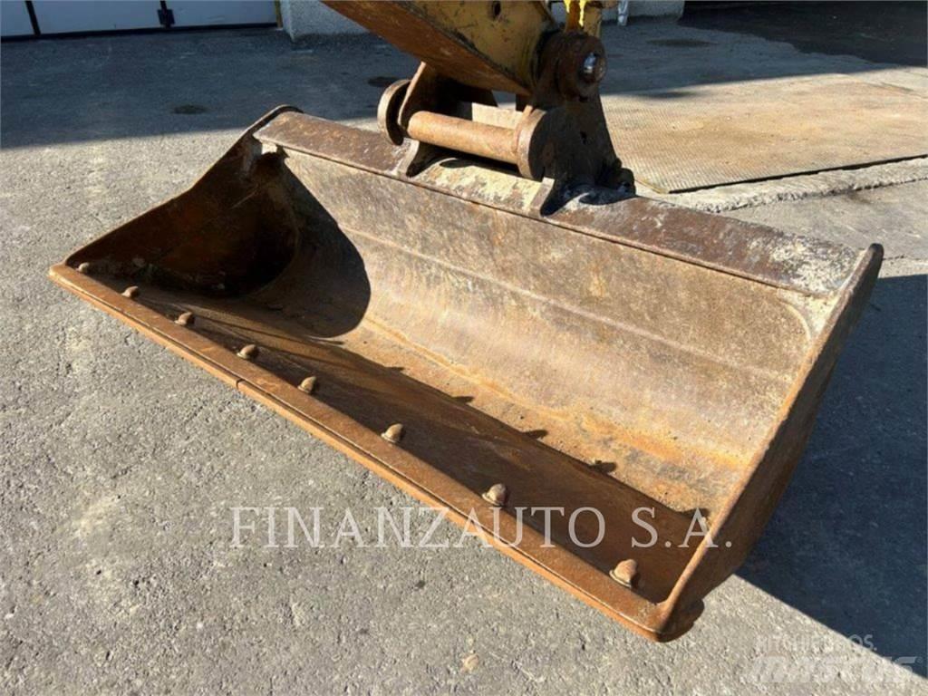 CAT 318F Bandgrävare