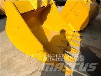CAT 320 Skopor
