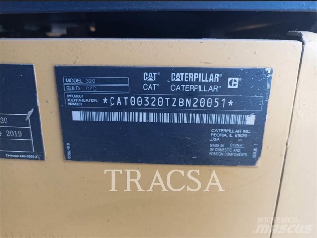 CAT 320 Bandgrävare